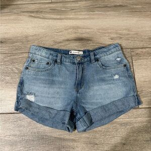 Girls Levi Shorts